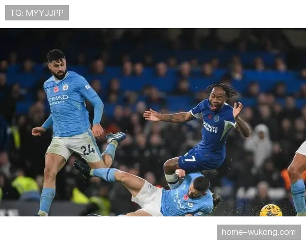 战术细节决定成败：解析边锋压制与边后卫解放的联动效应